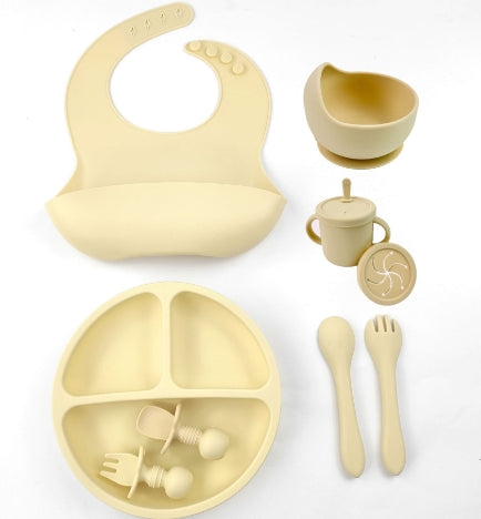 Little Eaters Starter Kit – Silicone Feeding Set (8 Pieces)
